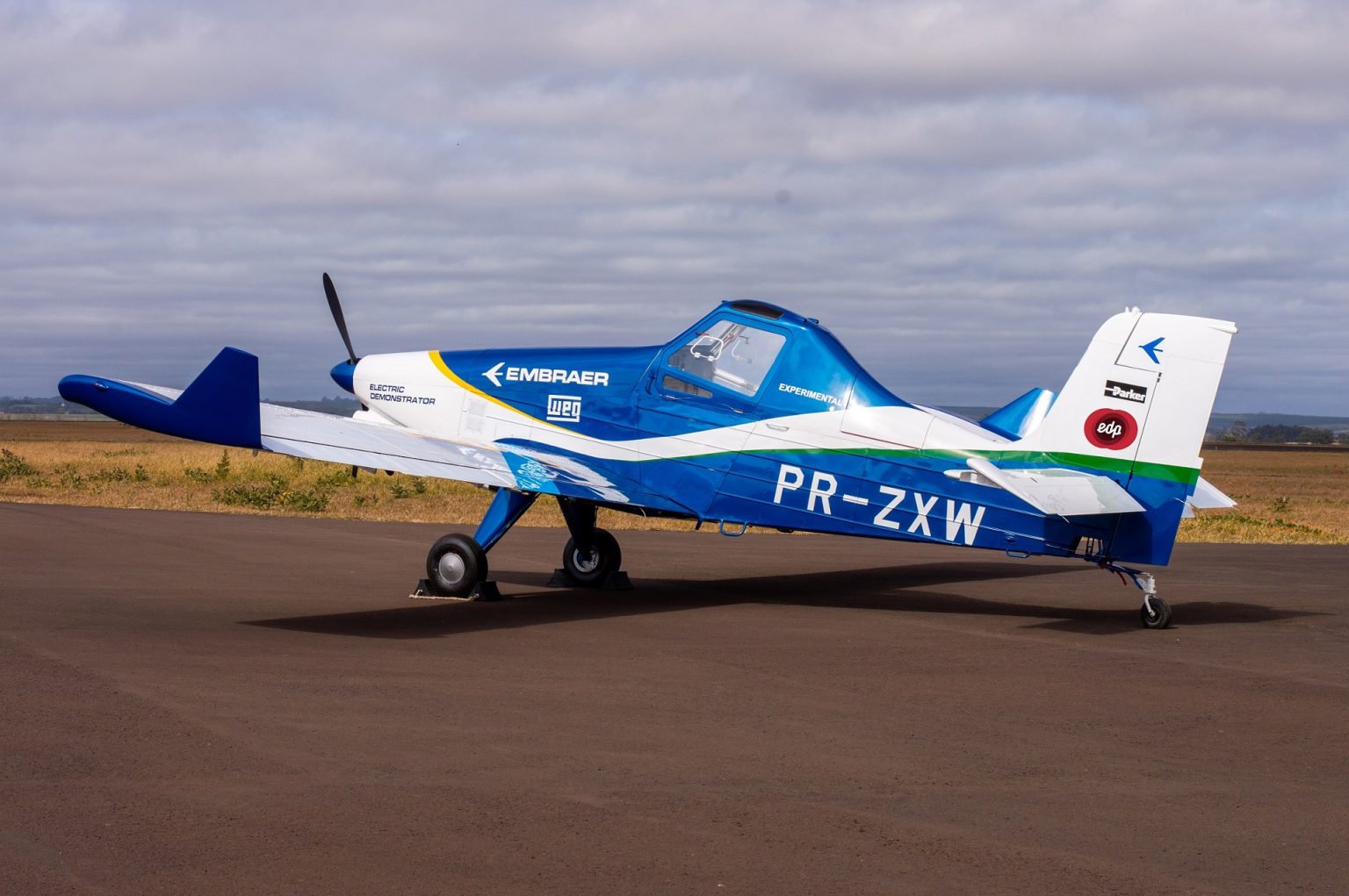 Embraer anuncia protótipo do avião Ipanema 203 para combate a incêndios florestais
