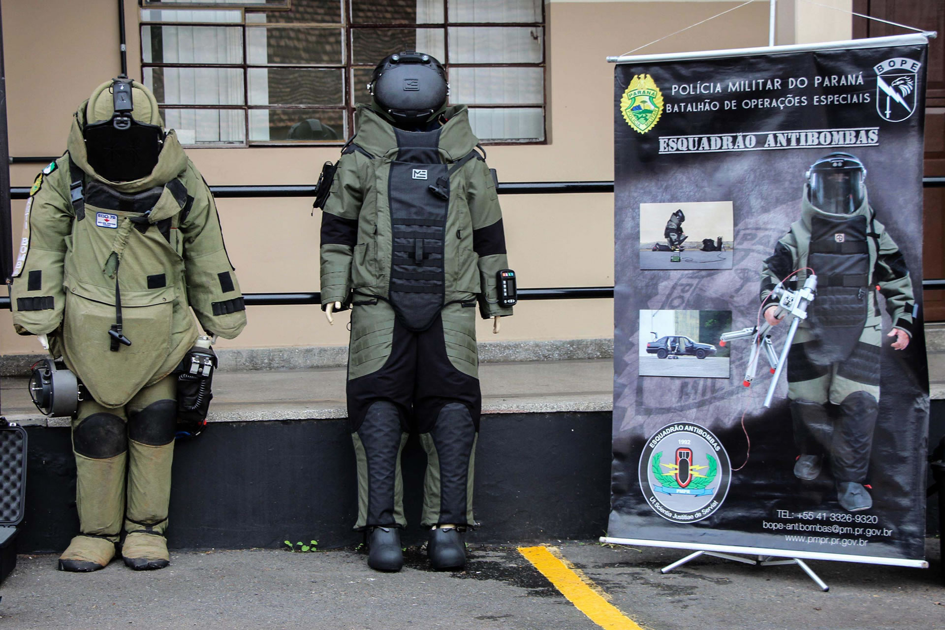 Esquadrão Antibombas do Paraná recebe novos trajes para garantir segurança aos operadores