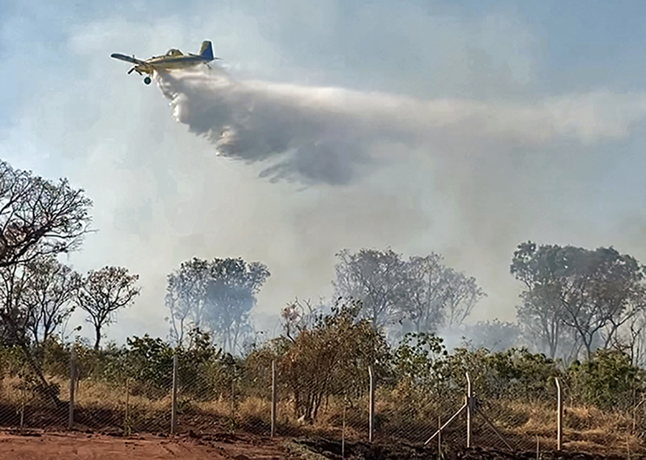 Pilotos agrícolas do Oeste Baiano participam de curso contra incêndios florestais - Revista Incêndio