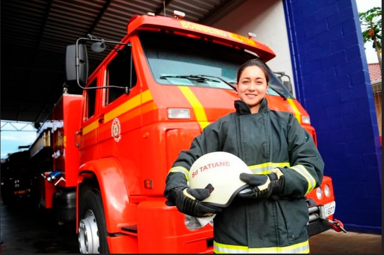 Aumento do número de mulheres nas corporações de bombeiros mostra que profissão também é feminina - Revista Incêndio