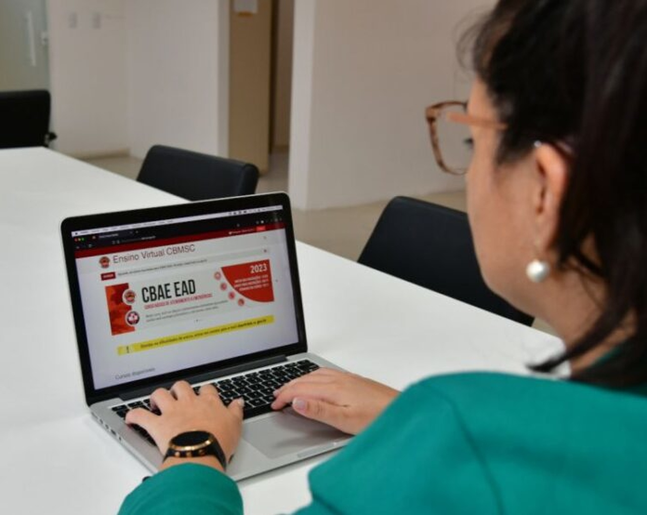 Corpo de Bombeiros de SC promove cursos online à população - Revista Incêndio