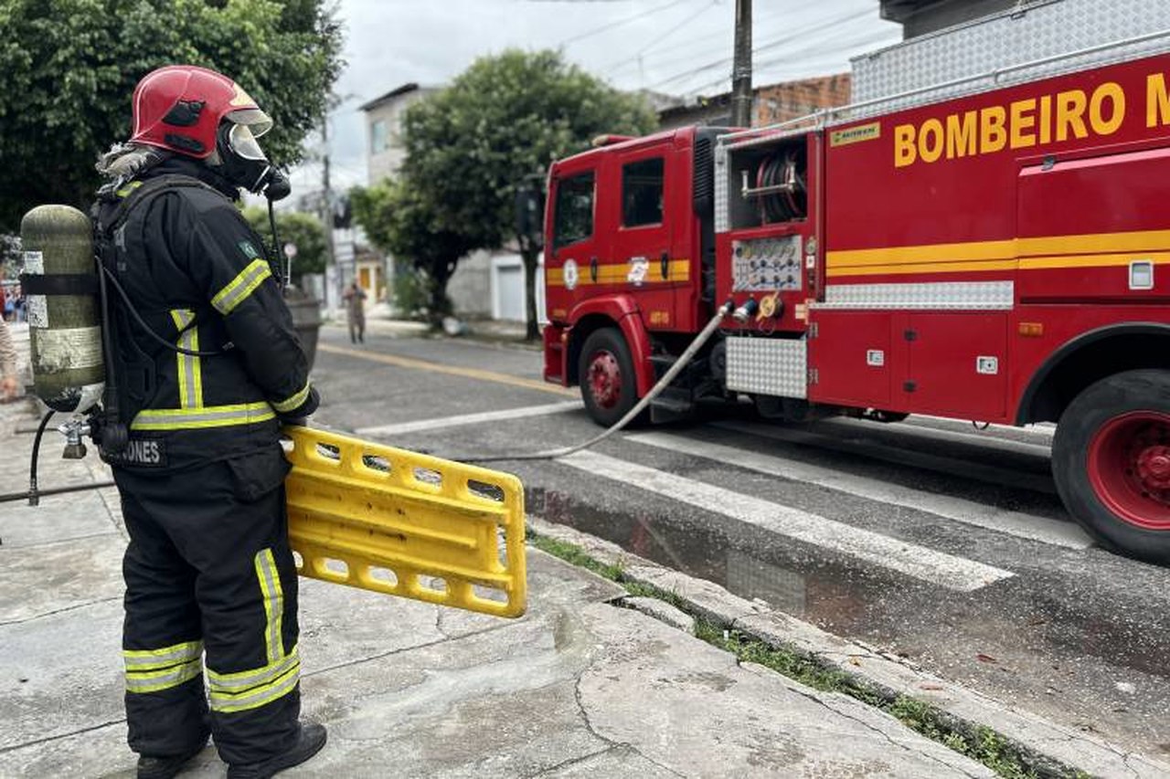 Simulação de incêndio mobiliza Bombeiros e Defesa Civil no PA - Revista Incêndio