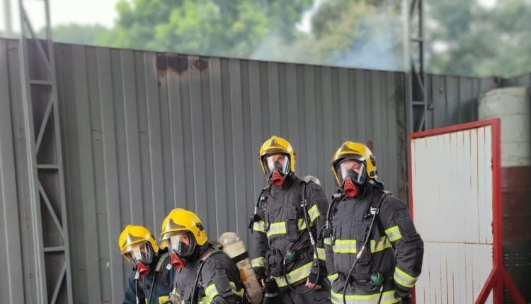 Bombeiros Comunitários Participam De Treinamento Para Combate A Incêndios Estruturais Caderno 