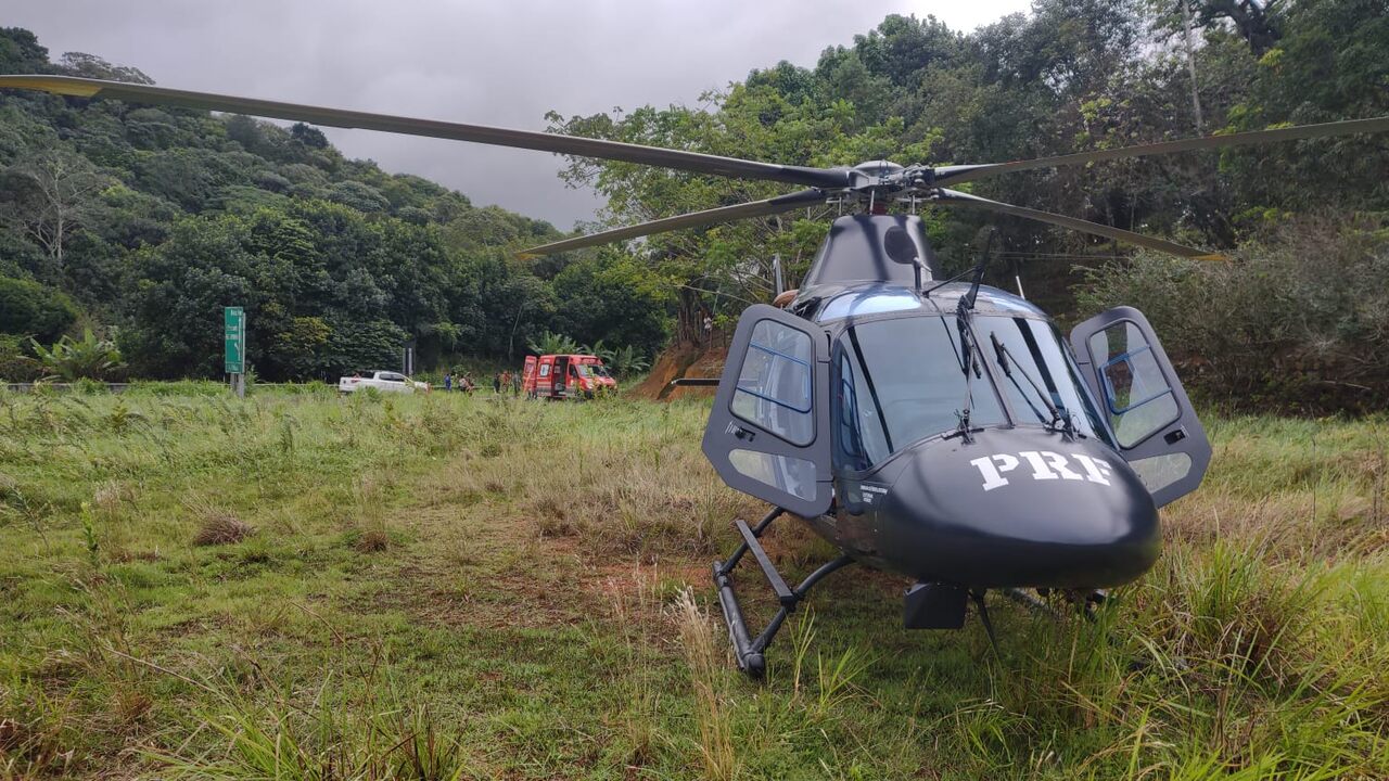 Uso de helicóptero é reforço para PRF no combate a incêndio - Revista Incêndio