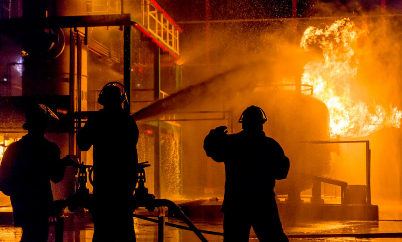 Notícias de incêndios estruturais sobem 6,1% até agosto - Revista Incêndio